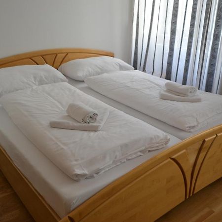 Goldfisch Apartment Taborstrasse Vienna Luaran gambar
