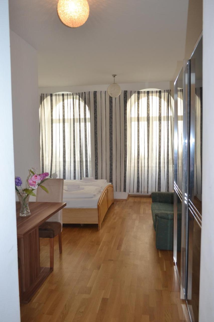 Goldfisch Apartment Taborstrasse Vienna Luaran gambar